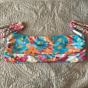 Moana Floral Bandeau Bikini Top L
